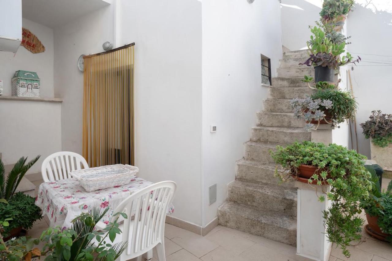 La Torre Antica Dimora Διαμέρισμα Giuggianello Εξωτερικό φωτογραφία