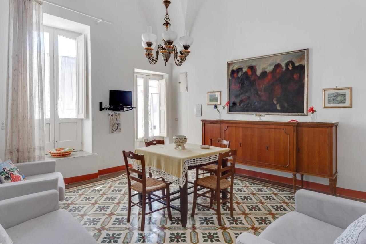 La Torre Antica Dimora Διαμέρισμα Giuggianello Εξωτερικό φωτογραφία